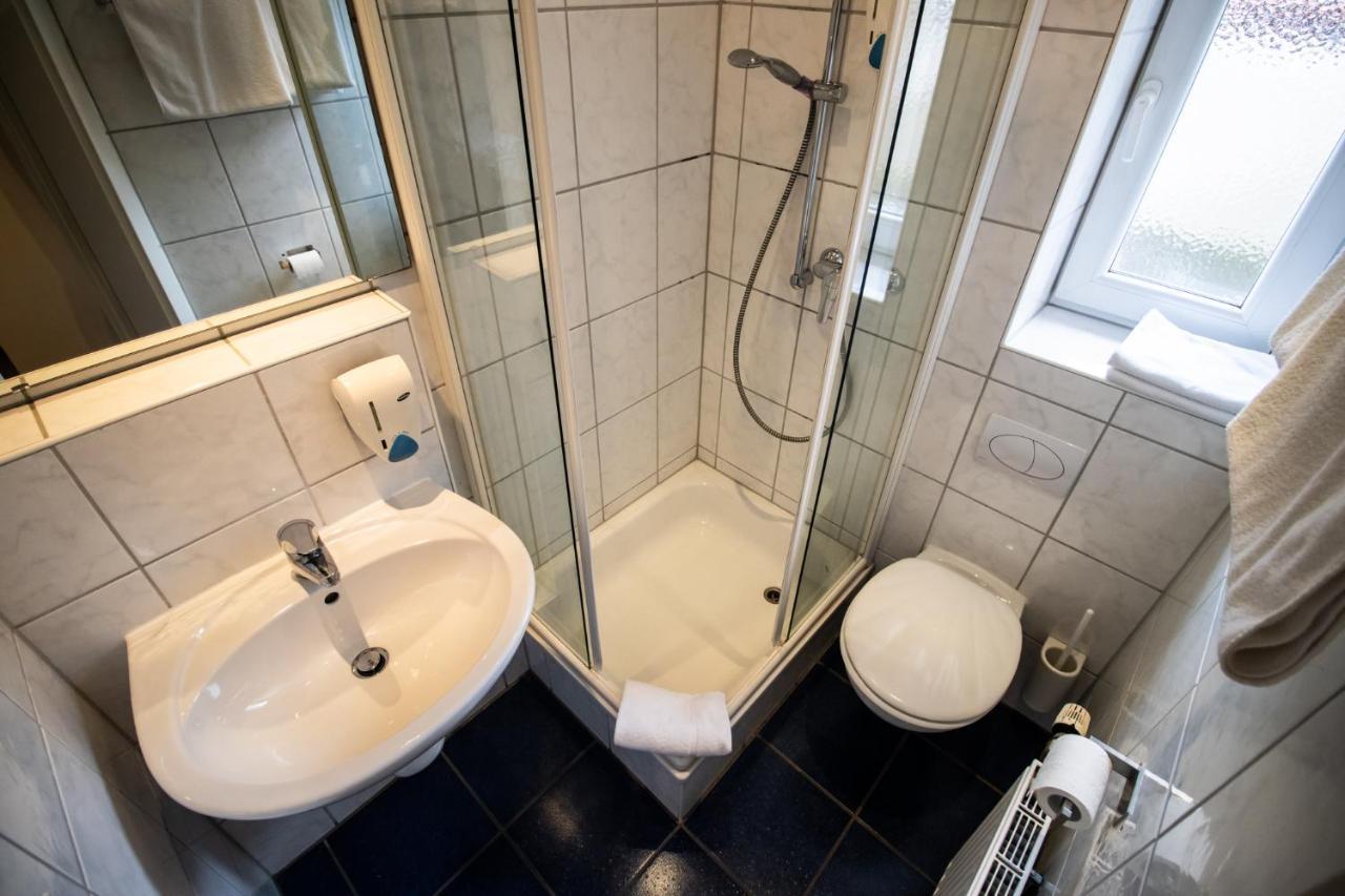 Hotel Gasthof Roessle Вайнгартен Екстериор снимка